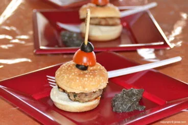Mini hamburguesa de atún del Cande