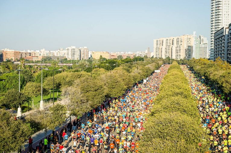 Atletas en la maratón de Valencia
