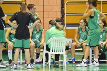 Banquillo del CB Joventut Xàbia