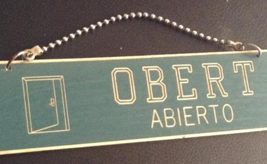 Cartell de obert