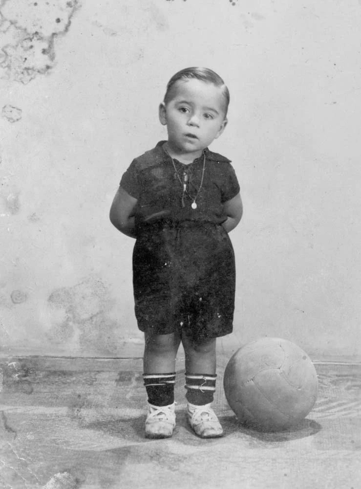 Niño con balón