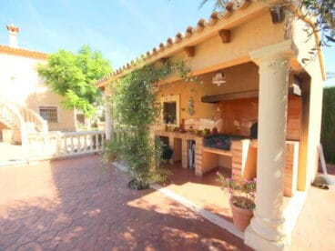 Barbacoa Atina Inmobiliaria