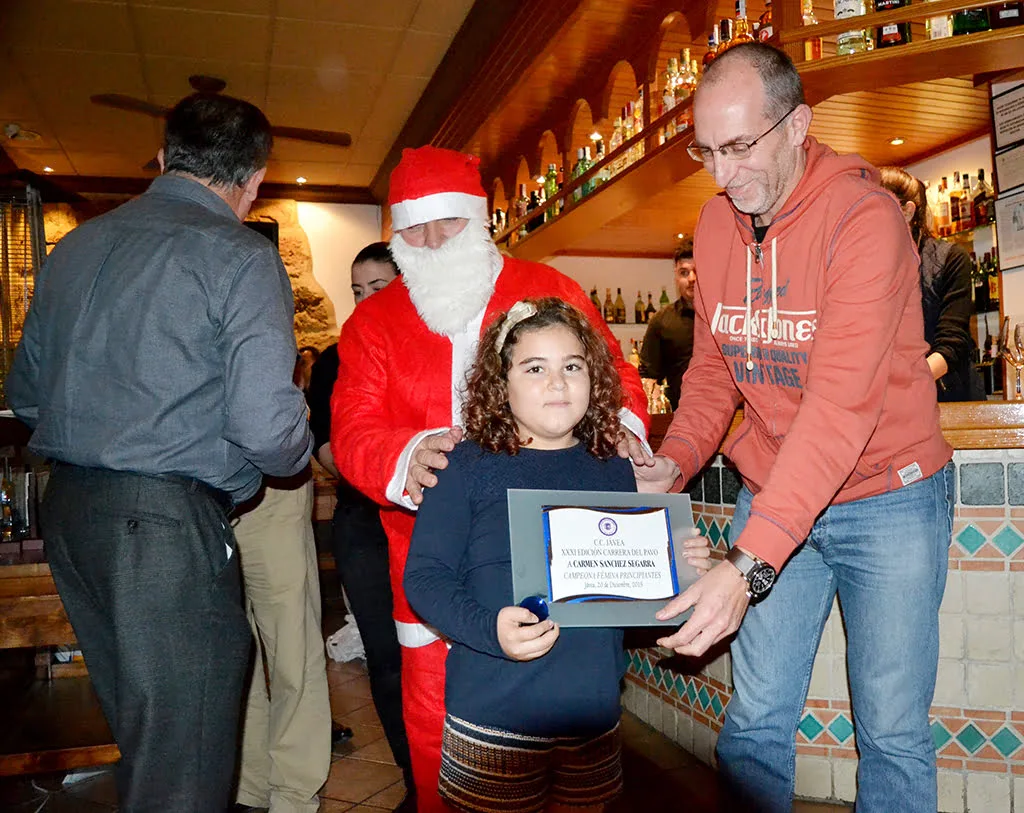 La ciclista que es campeona Interclubes Marina Alta y primera femina en línea de la categoría principiantes.