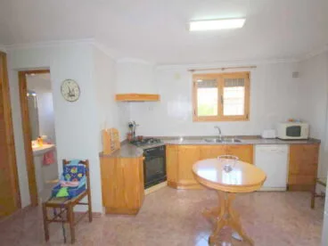 Cocina equipada Atina Inmobiliaria