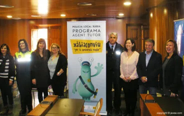 La Policía Local presentando el programa «Agente Tutor»