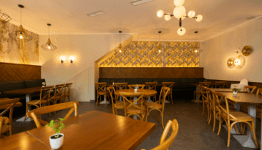 Acogedor interior del restaurante italiano Da Giulia