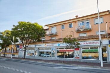 Visitales en Partida Madrigueres Sud A 30 en Denia, en Avda. de Palmela, 54 en Javea