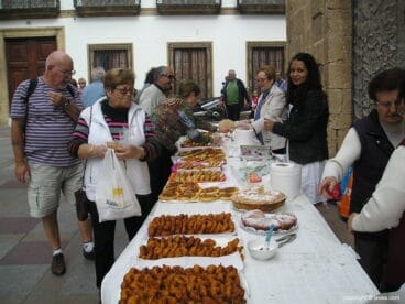 Domingo Pascua – Estand Càritas Xàbia