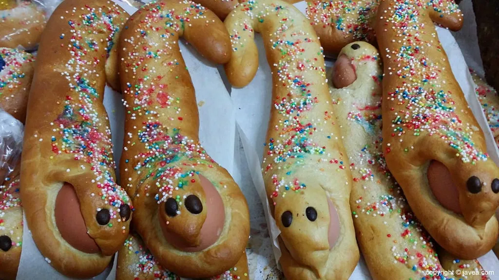 Monas de cocodrilo de pascua