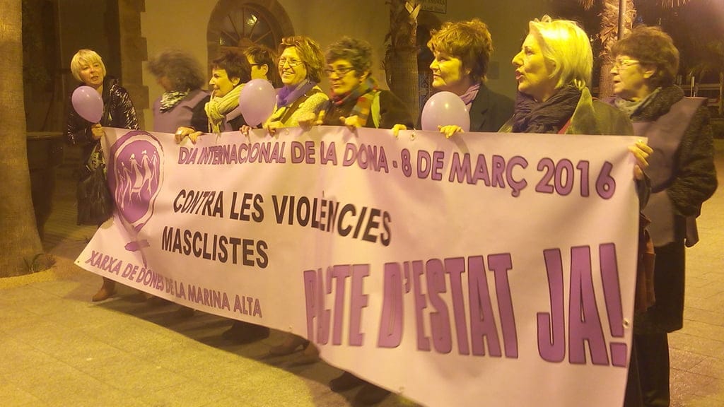 Pancarta de la Xarxa de Dones
