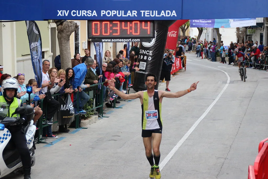 José Manuel García entrando en meta