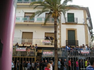 Pancartas a favor del Bou Embolat