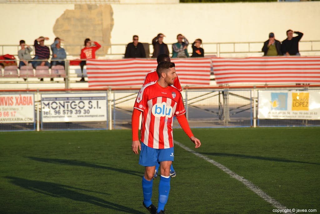 Pau Soliveres en un partido del CD Jávea
