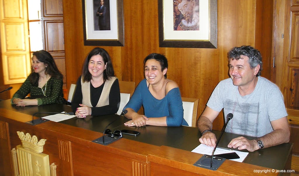 Montse Villaverde en la presentación de los Talleres de Diversidad sexual