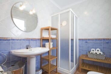 Campo bajo Baño Aguila Rent a Villa