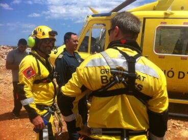 Equipo de bomberos de rescate