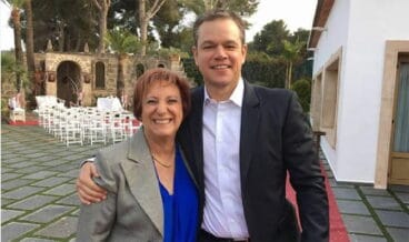 Matt Damon junto a la edil Pilar Zamora