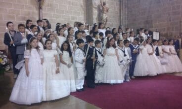 Niñas y niños de Comunión