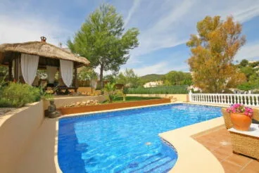 Piscina Aguila Rent a Villa