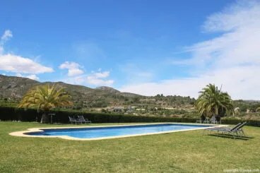 Piscina Restaurante Vall de Cavall