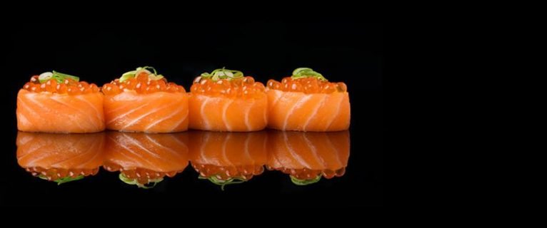 Sushi con salmon I-Sushi Javea