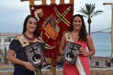 Abanderadas de Moros y Cristianos 2016 en Xàbia