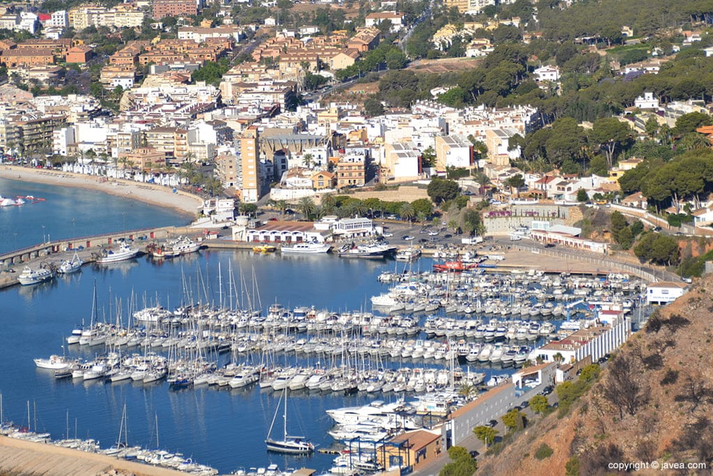 Club Náutico Jávea y puerto