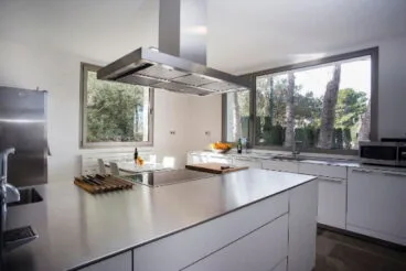 Cocina moderna Aguila Rent a Villa