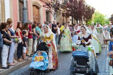 Festeras de diferente ejercicios de Fogueres