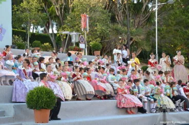 Grupo de la comisión infantil Fogueres 2016