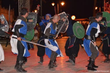 Lucha entre cristianos y moros