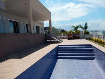 Piscina MarinaBay Homes-CHA0759