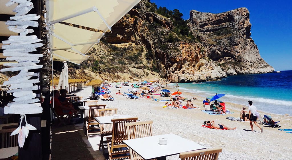 Chiringuito Cocoro en cala del Moraig