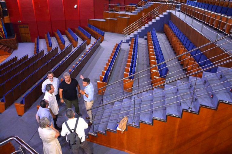 Chulvi y Moragues en el auditorio de Paiporta