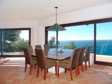Comedor de la casa en Javea-Atina-Inmobiliaria