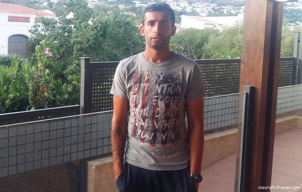 Javi Hernández nuevo jugador del CD Dénia