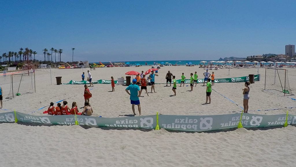Los equipos del CH Handbol en el torneo de Xàbia