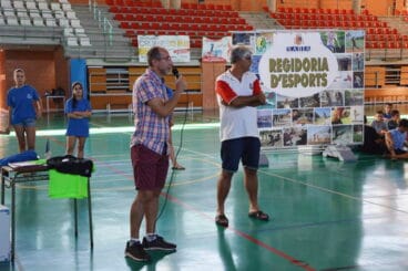 Vicent Colomer inaugurando el XIII Campus de fútbol
