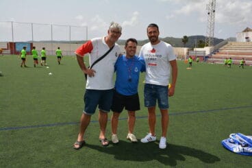 Xavi-Torres-junto-a-José-Antonio-Buigues-y-José-Mª-Caravaca