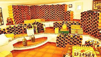 La bodega de la villa del Puchol Marinabay Homes