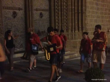Batalla de charangas durante la Shopping Night