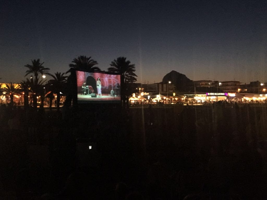 Cine en la playa