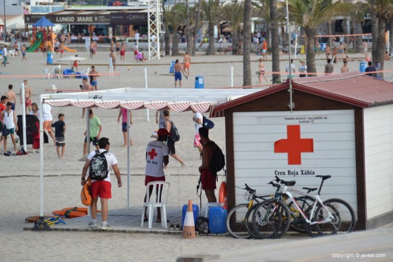 Cruz Roja puesto de la Playa del Arenal