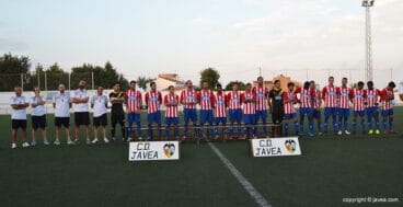 cuerpo técnico y jugadores