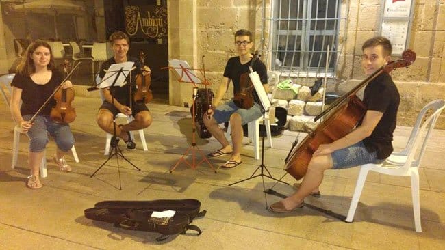Grupo Quartet Ostinato en una actuación al aire libre