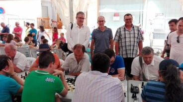 Luis Barona con Vicent Colomer y José L Bisquert siguiendo el torneo