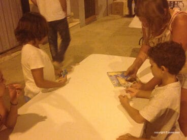 Concentración de puzzles en la Shopping Night