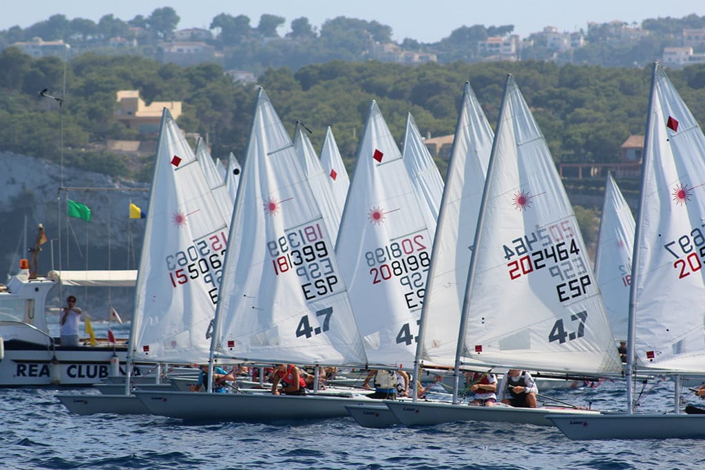 Regata de 4.70 en Xàbia