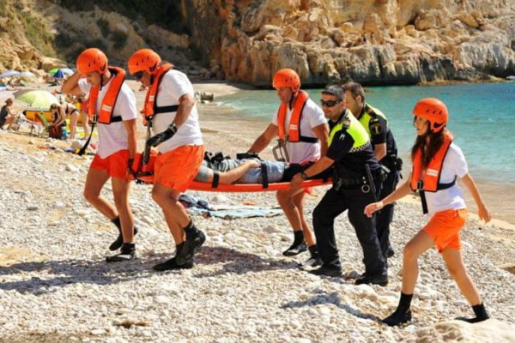 Simulacro en la Cala del Moraig