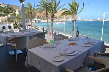 Terraza-fantástica-del-Restaurante-Noray